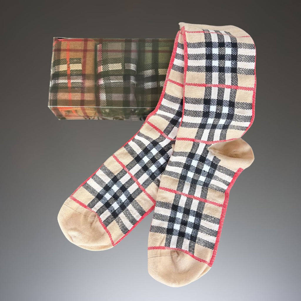 Burberry Komplet 4 skarpet męskich, 40-45. Mieszane kolory. Jakość premium