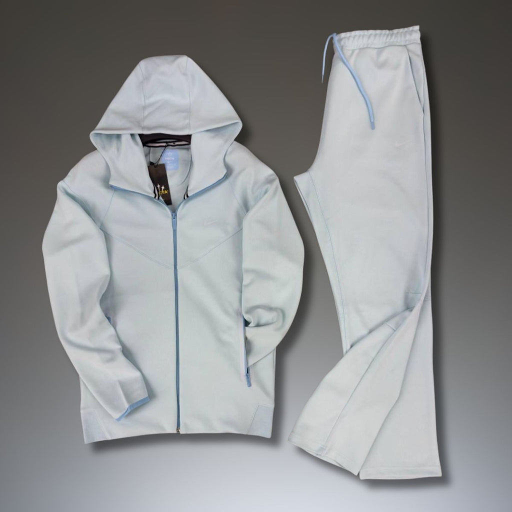 Dres męski Nike Nocta, jasnoniebieski. Model 2025. Jakość premium