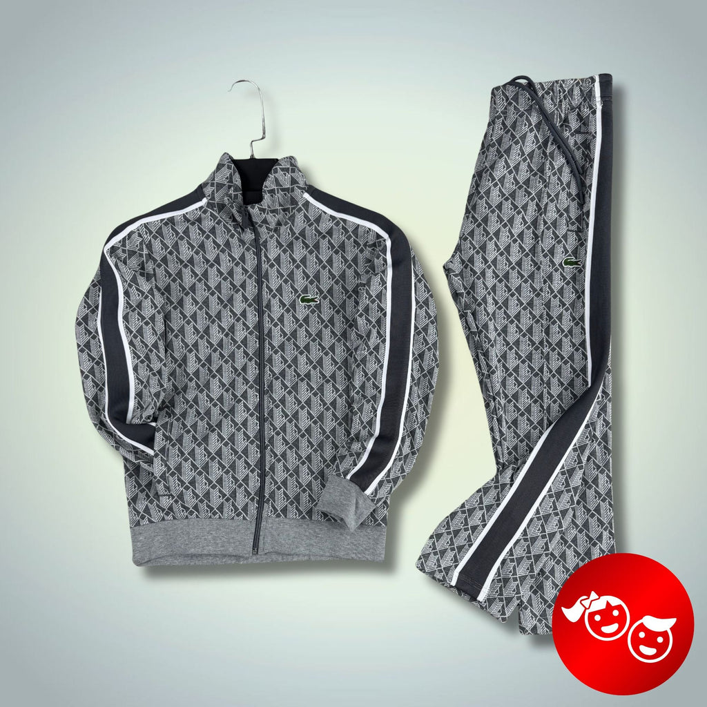 Lacoste dziecięcy komplet, Jacquard Monogram, grafitowy. Model 2025. Premium jakość