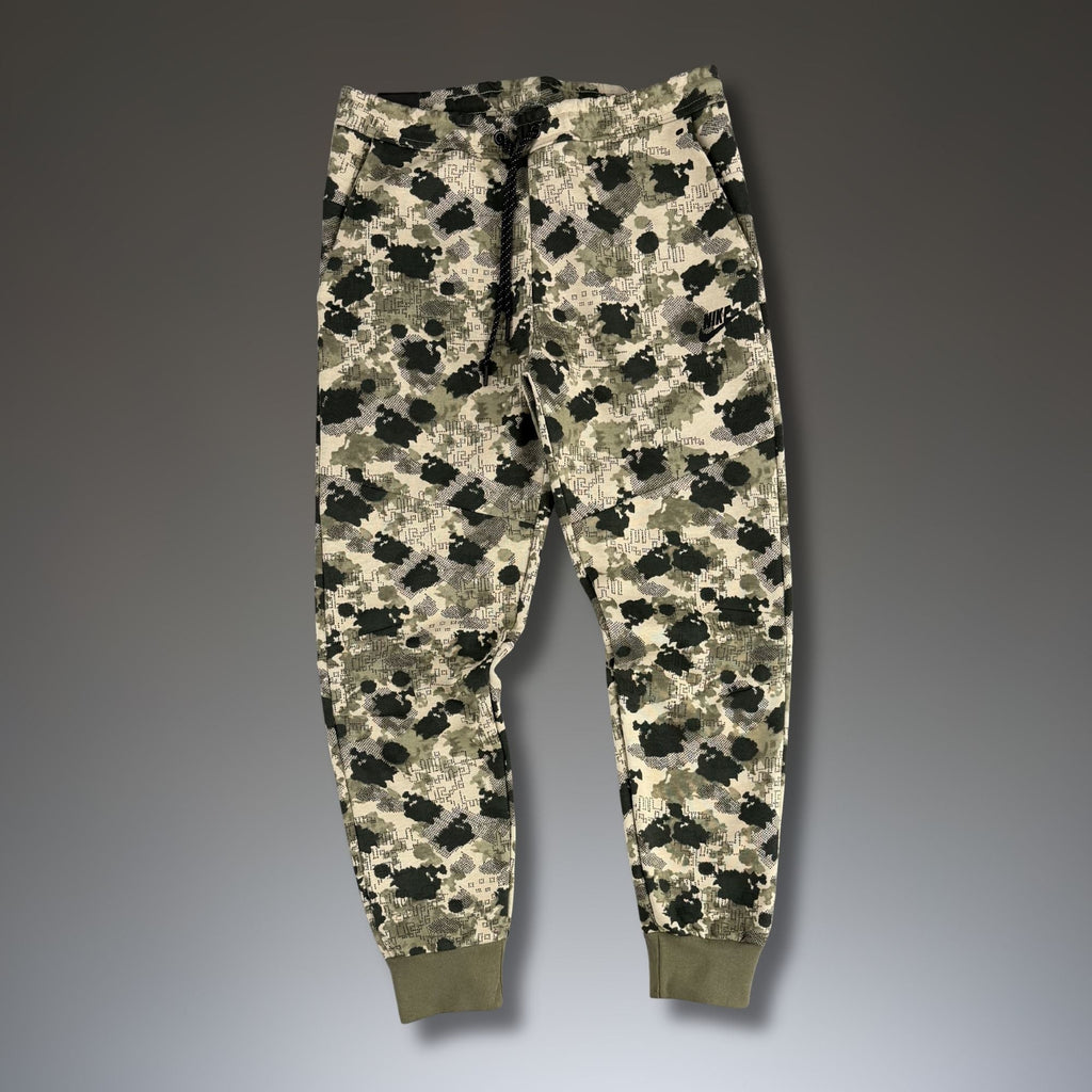 Nike Tech Fleece męskie spodnie sportowe, kamuflażowe. Jakość premium