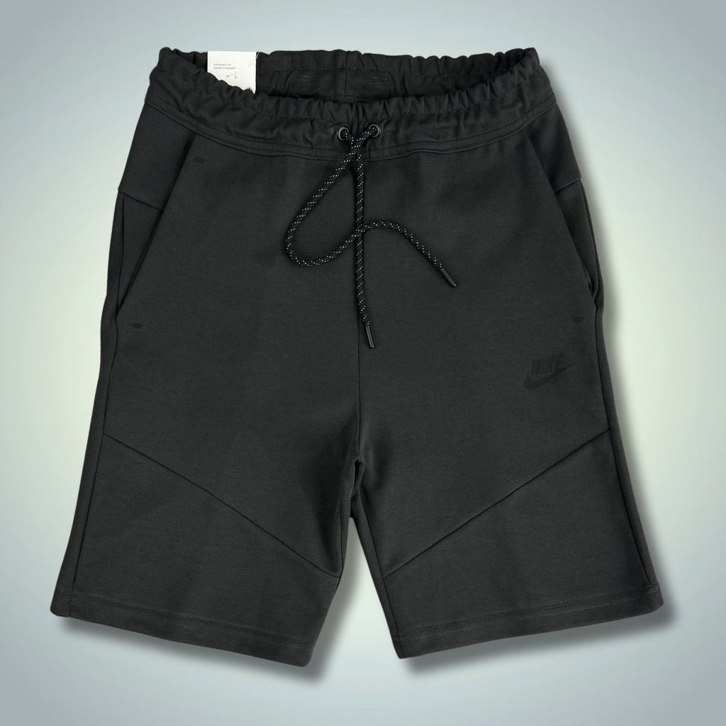 Męskie spodenki Nike Tech Fleece, grafitowe. Model 2024. Jakość premium