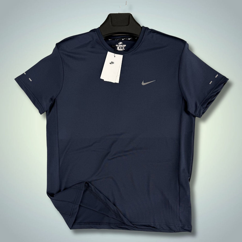 Męska sportowa ciemno niebieska koszulka Nike. Premium jakość