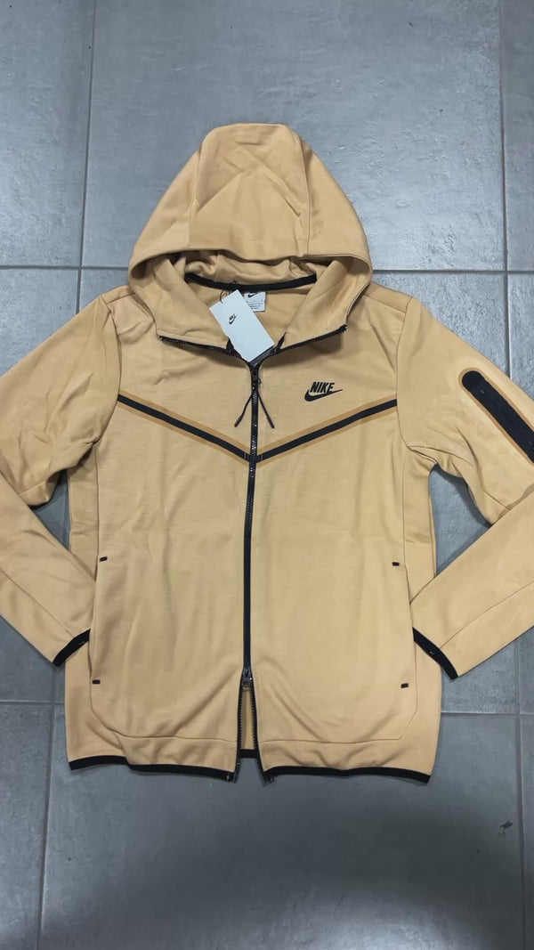 Bluza męska Nike Tech Fleece w kolorze camelowym. Jakość premium