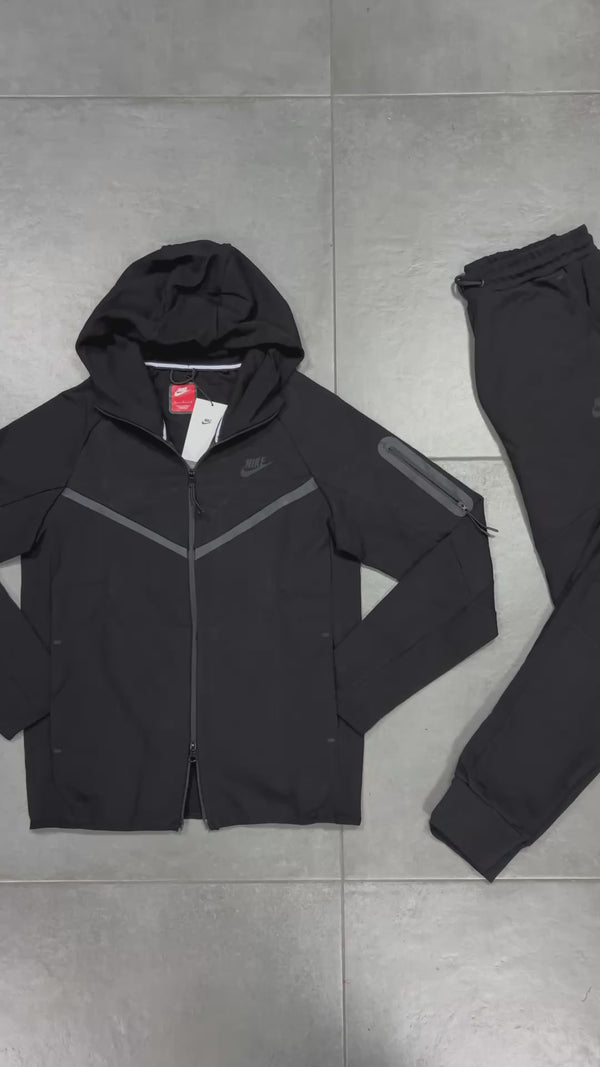 Dres męski Nike Tech Fleece, czarny. Model 2024. Jakość premium