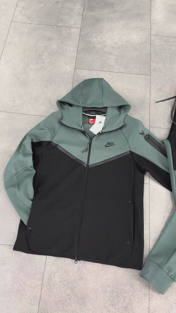 Nike Tech Fleece męski komplet, szałwiowa zieleń i czarna. Model 2024. Premium jakość