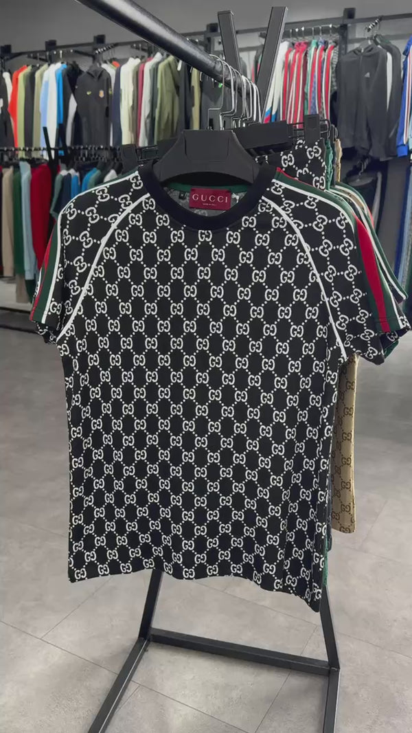 Komplet męski Gucci z szortami, beżowy. Jakość premium