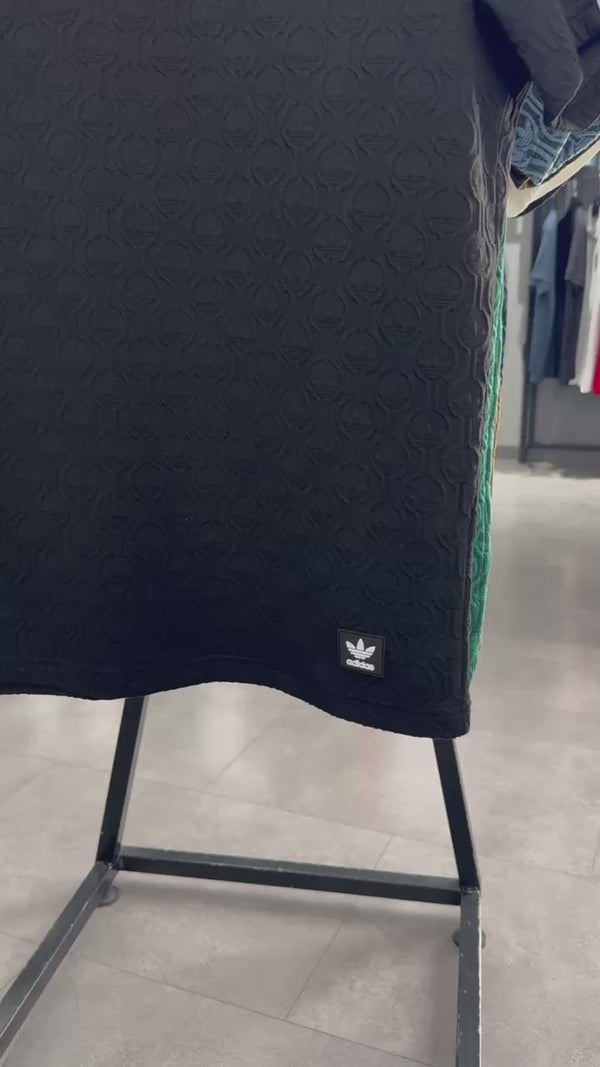 Komplet męski Adidas z szortami, Wzór logo, Niebieski. Jakość premium